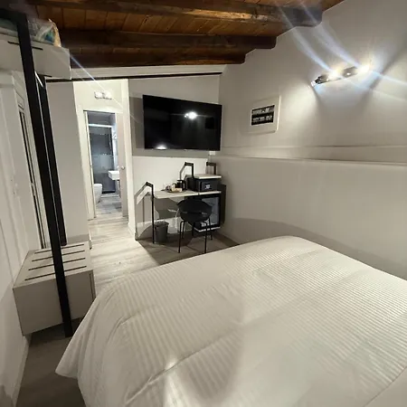 Foffosuite 4*