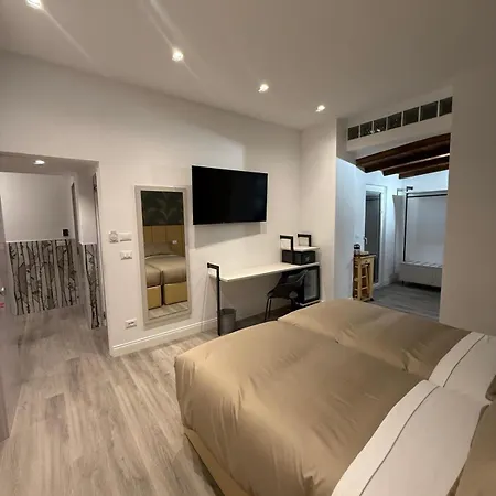 Foffosuite Pensjonat 4*